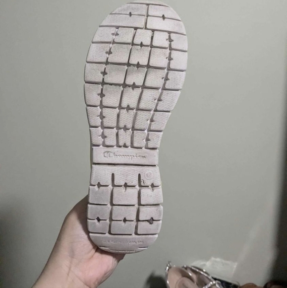 Running Shoes - Picture 2 of 3